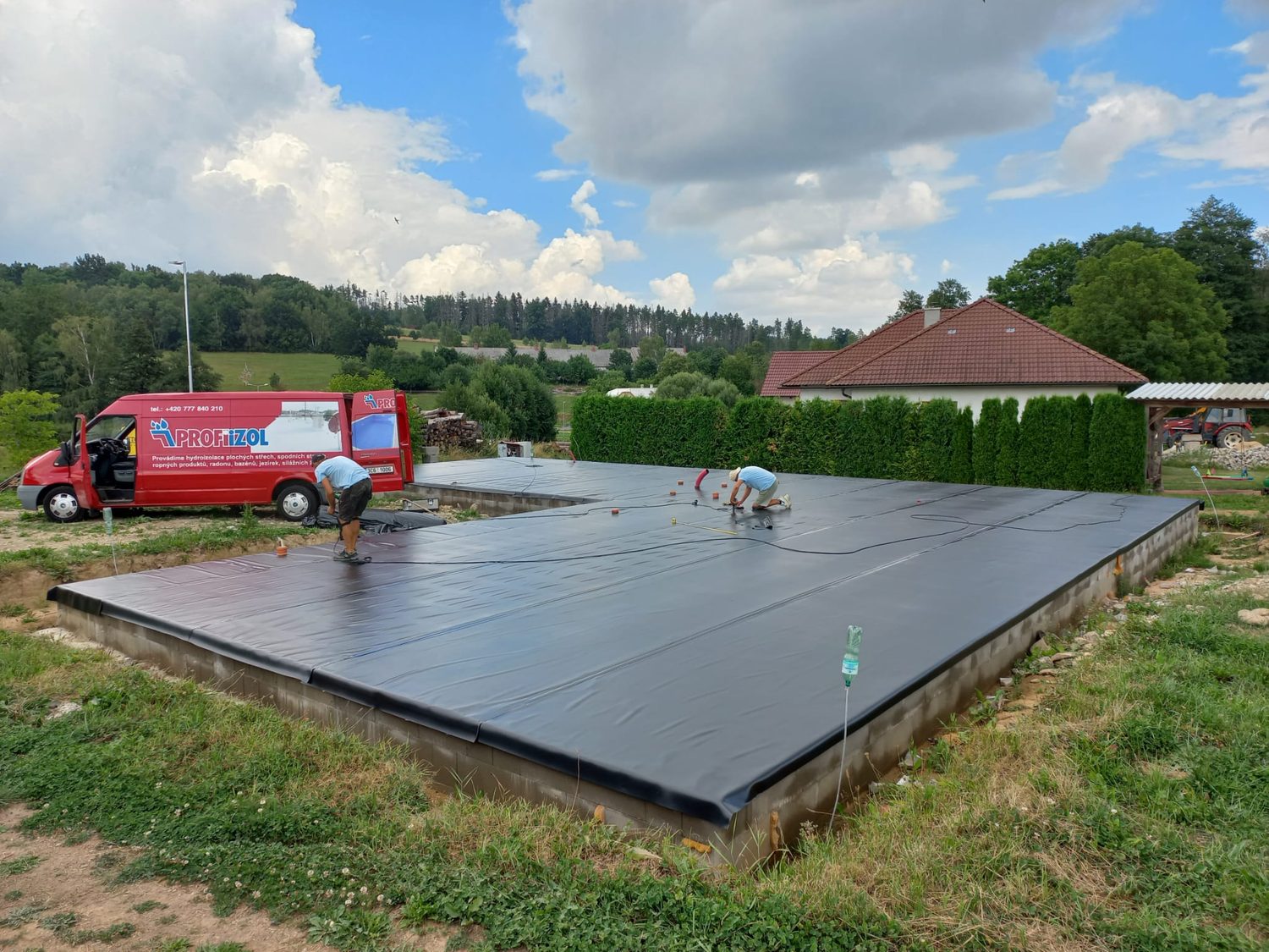 Spodní hydroizolace rodinného domu proti radonu - Dobrohošť - 1