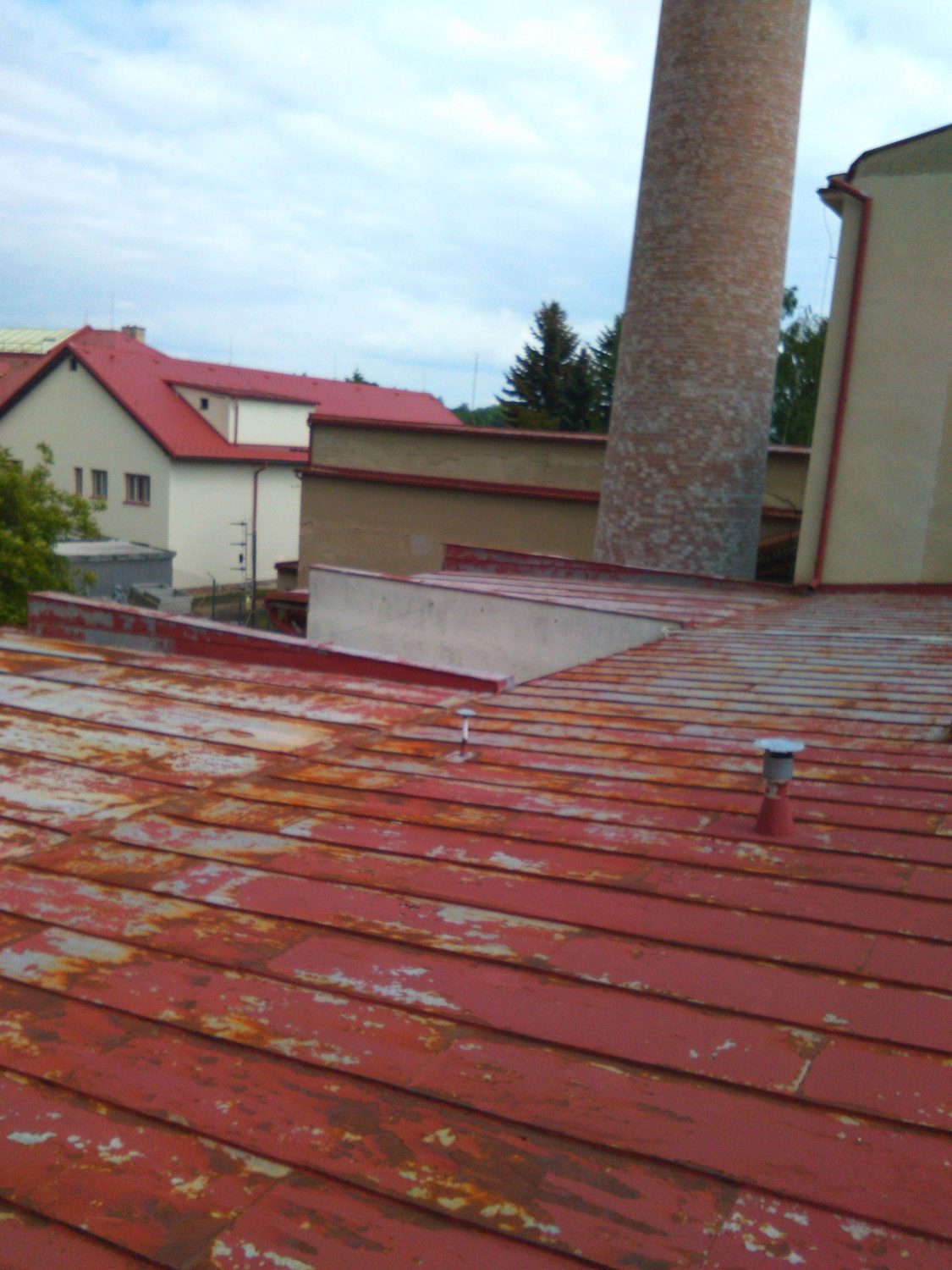 Rekonstrukce střechy záchranné služby - Dačice - 2