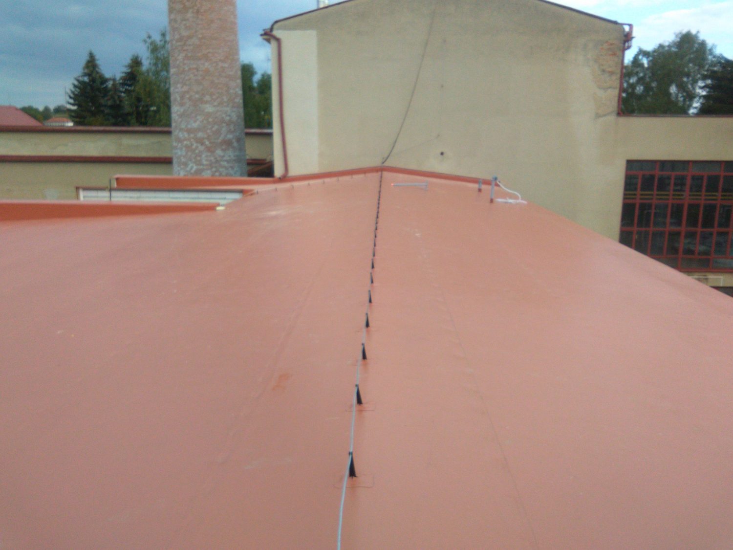 Rekonstrukce střechy záchranné služby - Dačice - 4