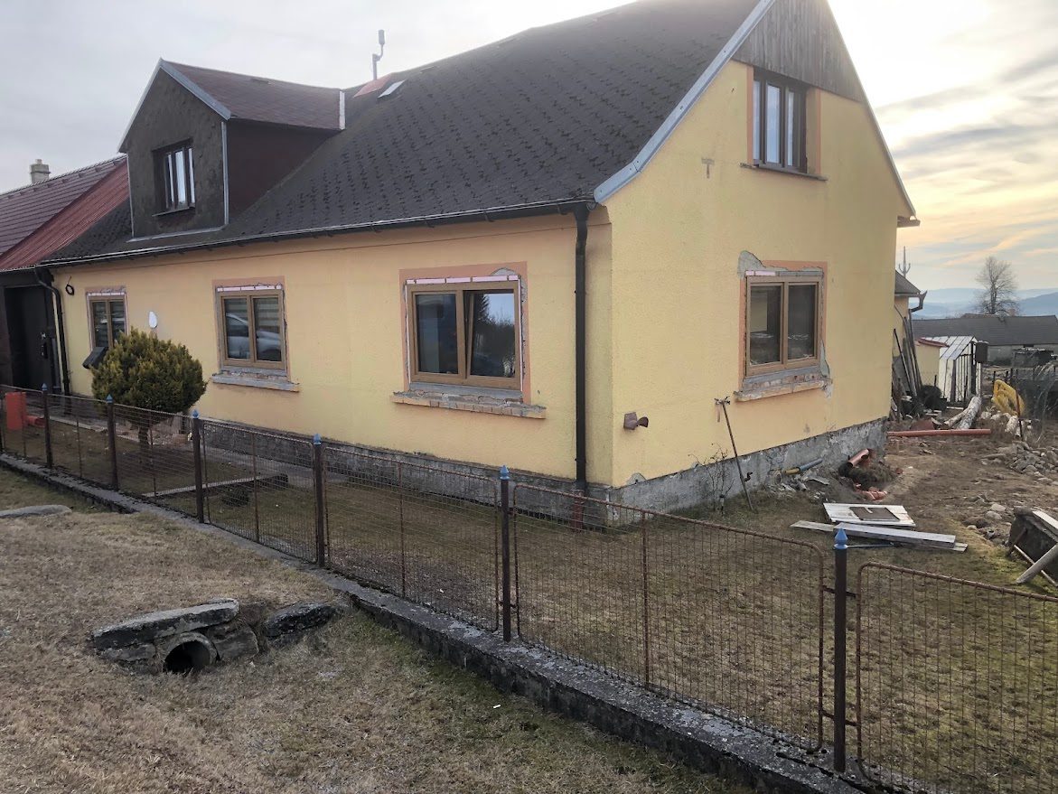 Zateplení fasády v programu dotace Oprav dům po babičce - Světlá - 2