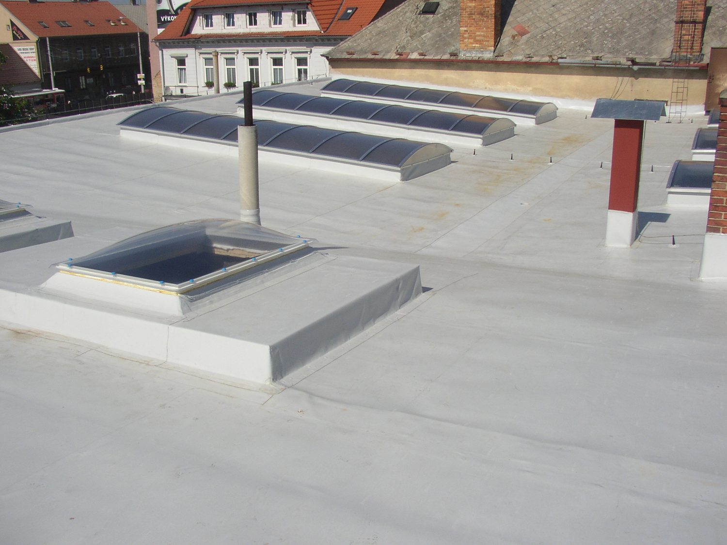 Oprava střechy na autoservisu - České Budějovice - 1