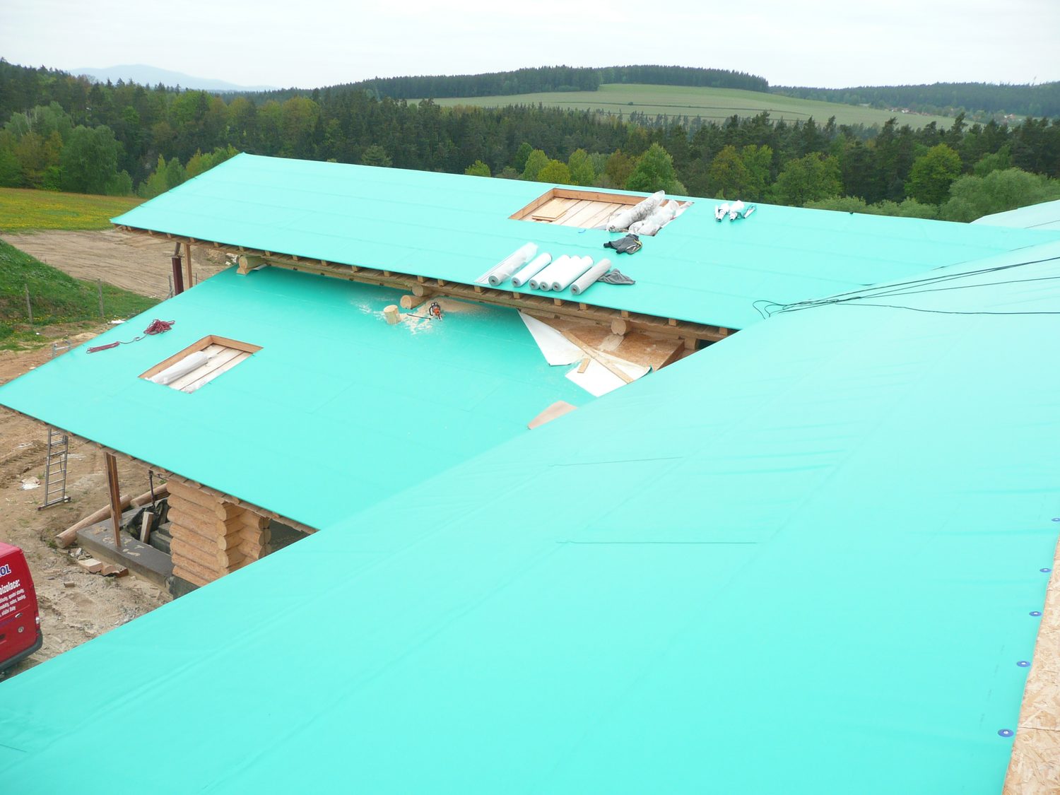 Fólie pod zelenou střechu na srubu - Maleč - 8